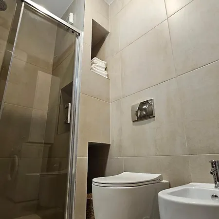 Tam Skanderbeg Square One Bedroom W Veranda *