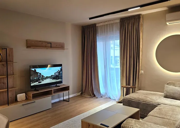 アパート Tam Skanderbeg Square One Bedroom W Veranda ティラナ