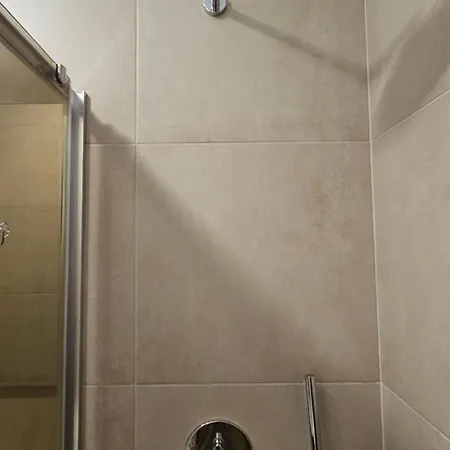 公寓 Tam Skanderbeg Square One Bedroom W Veranda *