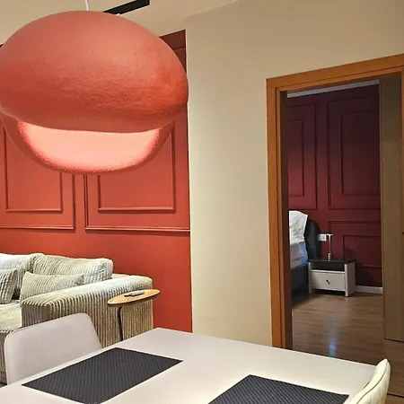 Tam Skanderbeg Square One Bedroom W Veranda アパート