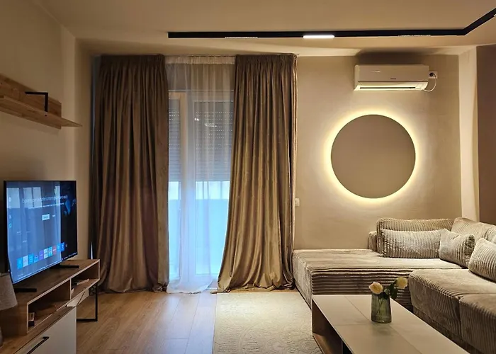 アパート Tam Skanderbeg Square One Bedroom W Veranda *